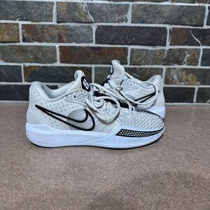 Sabrina 1 White/Black Size 7 womans